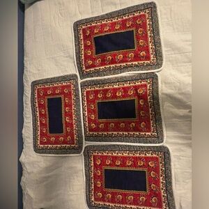 Hand quilted kitchen placemats. Set of 4. Reversible.